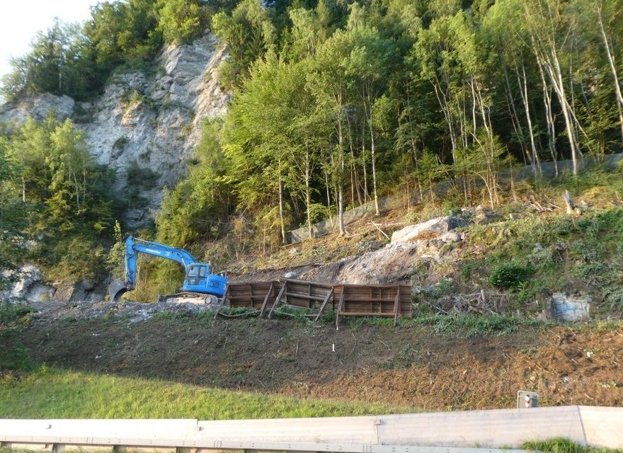 Baustelle zu Baubeginn Krattighalde